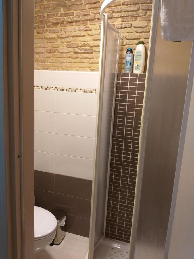 Al Castello Apartment Каляри Екстериор снимка